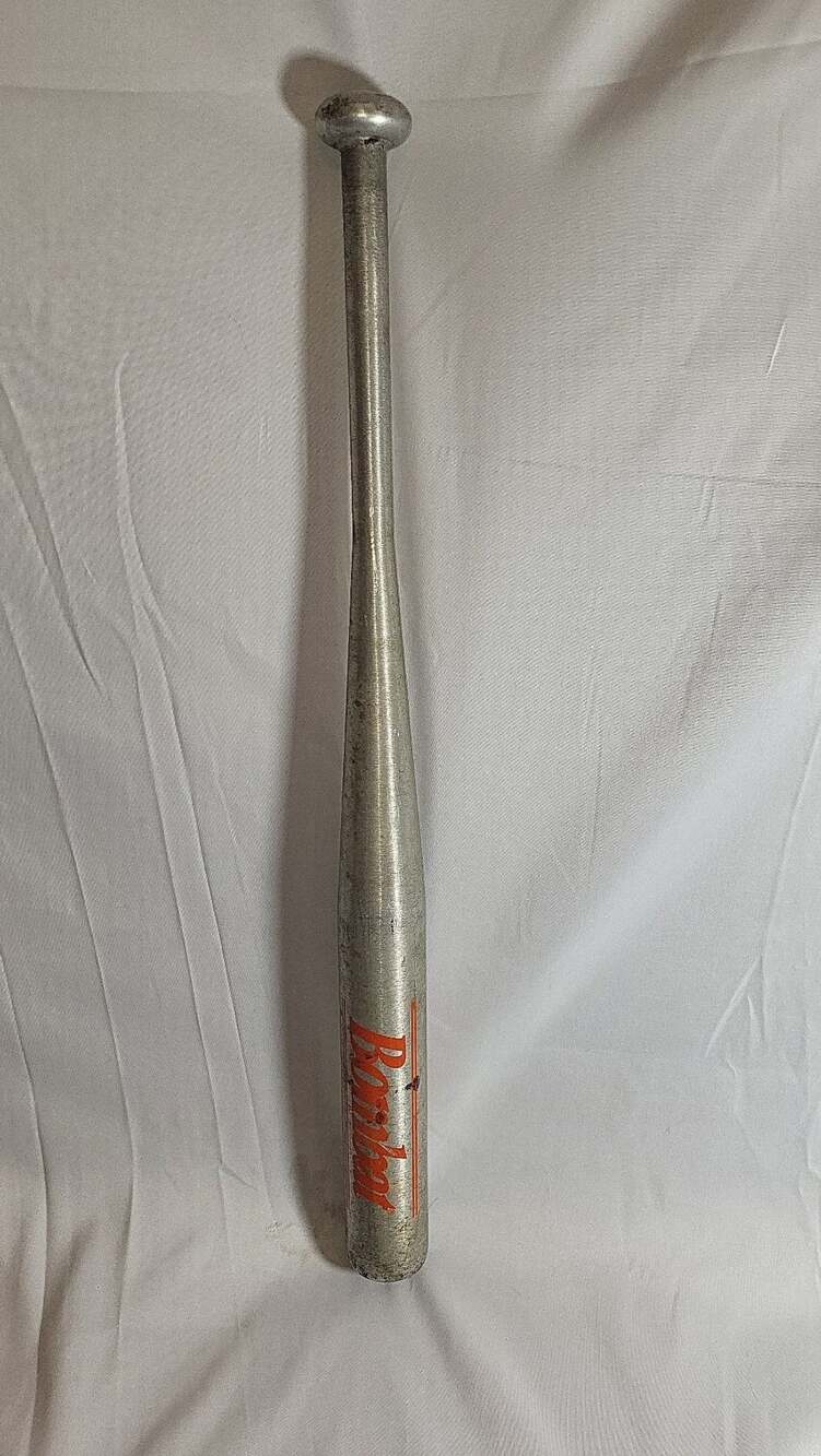 Vintage Bombat Tee Ball Aluminum Bat Model T1006 26in 18oz